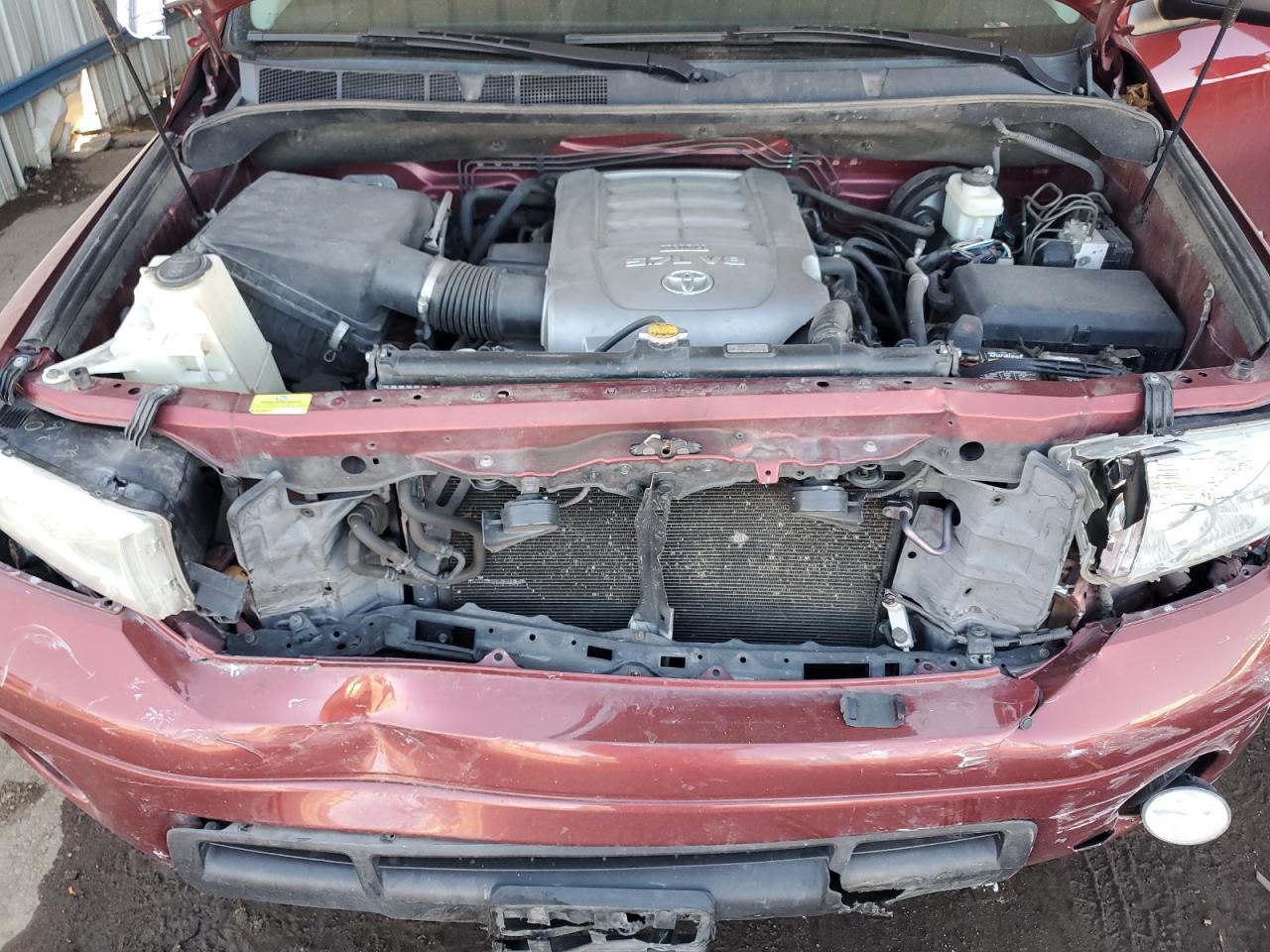 2010 Toyota Tundra - Image 11