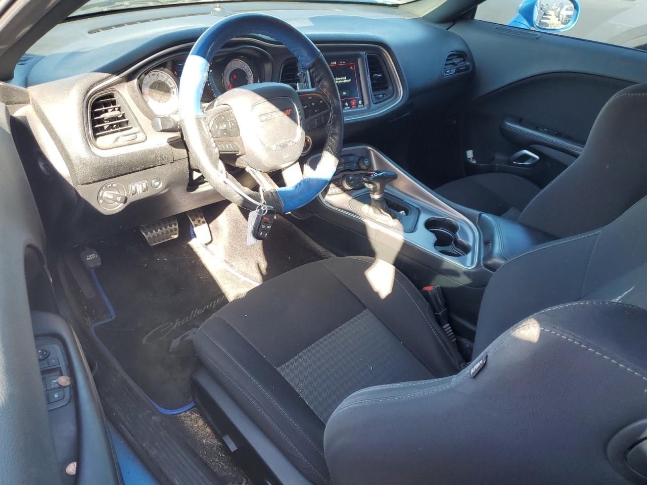 2019 Dodge Challenger - Image 8