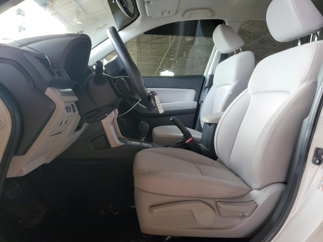 2015 Subaru Forester - Image 7
