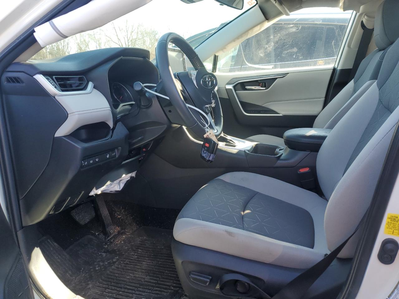 2022 Toyota RAV 4 - Image 7