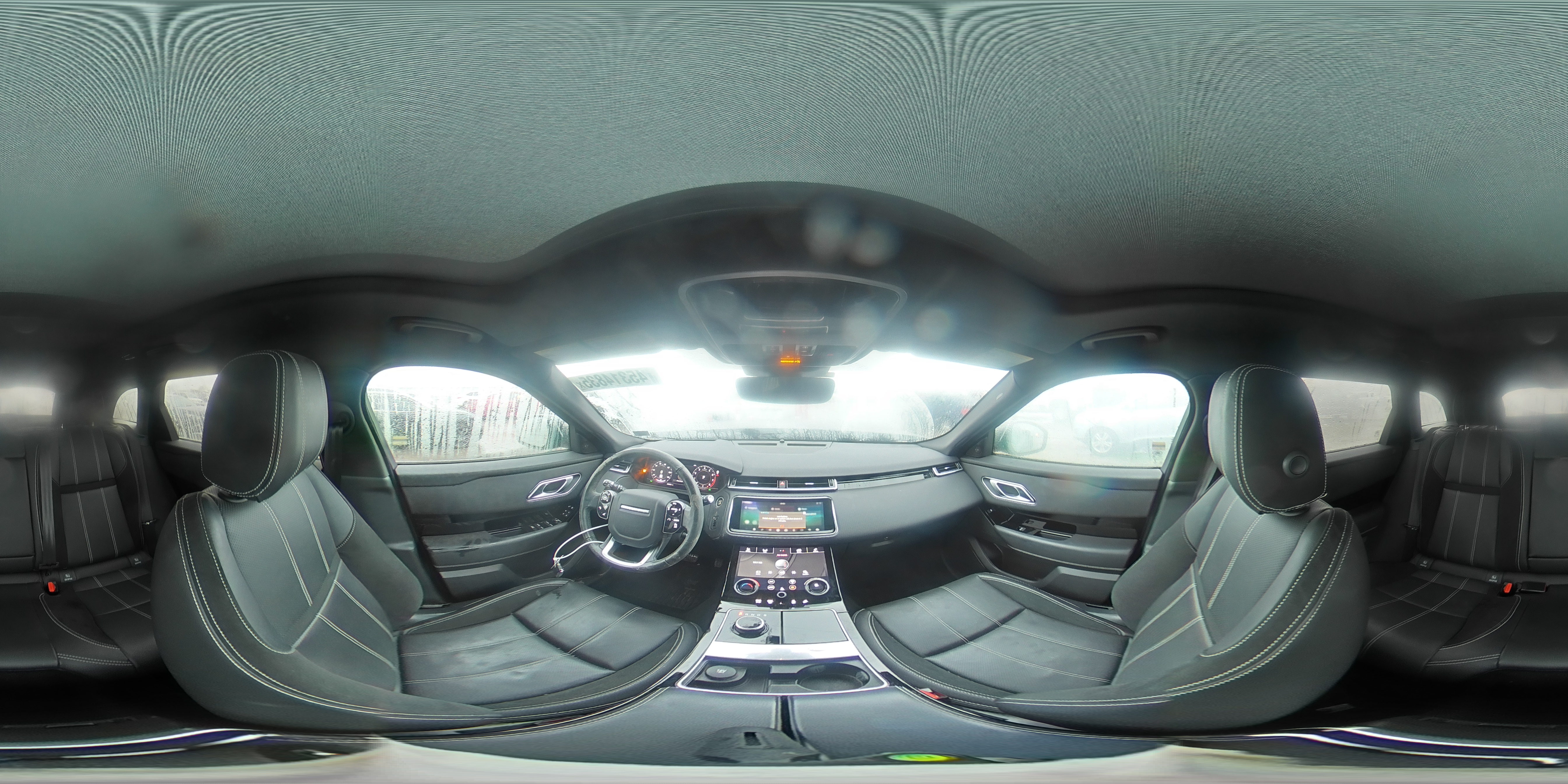 2020 Land Rover Range Rover - Image 12
