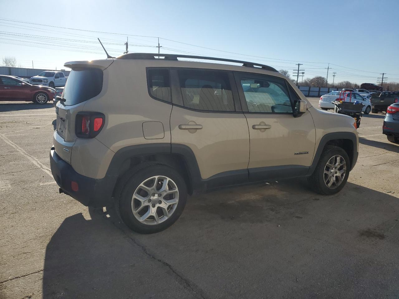 2015 Jeep Renegade - Image 3