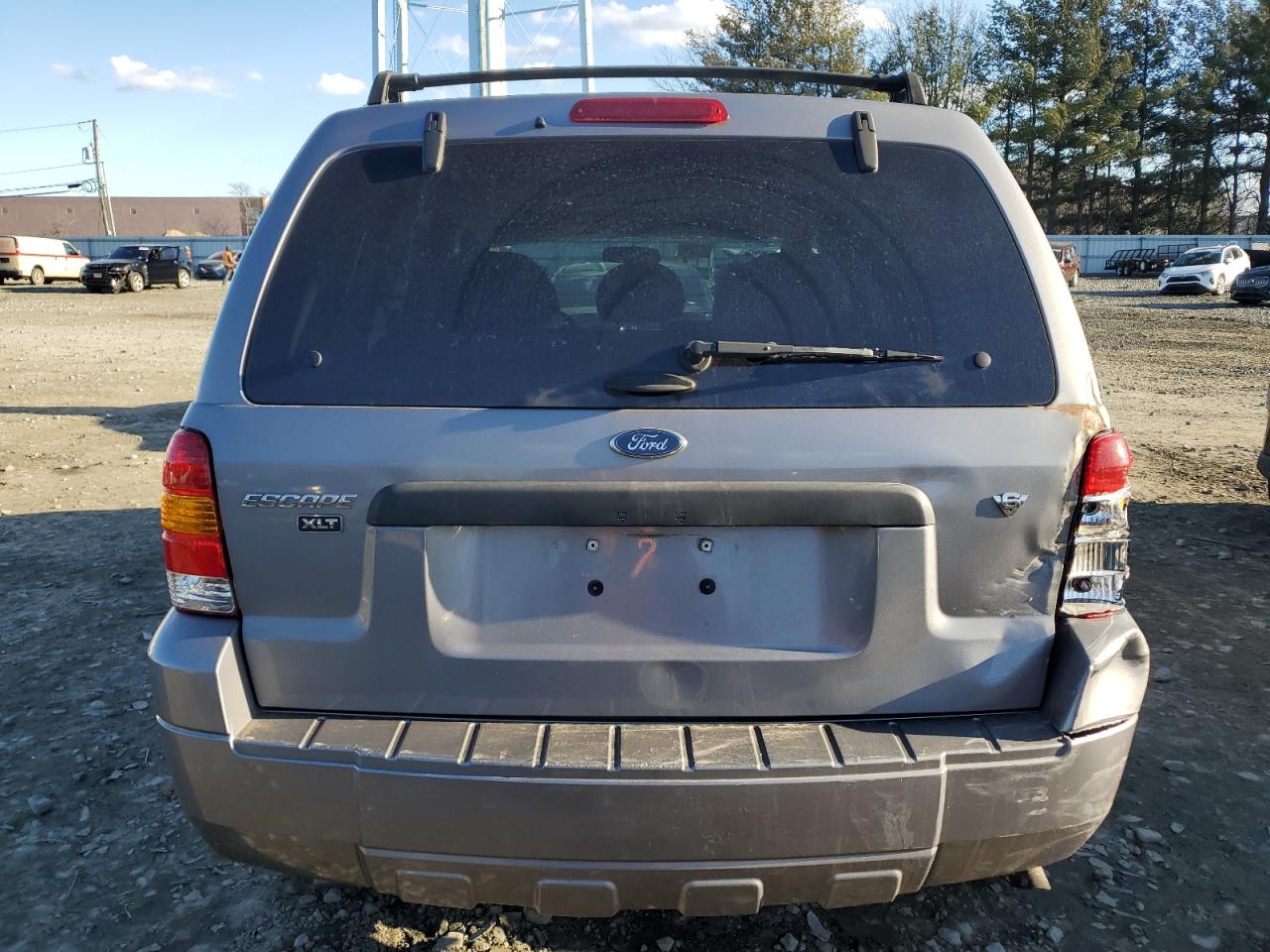 2007 Ford Escape - Image 6