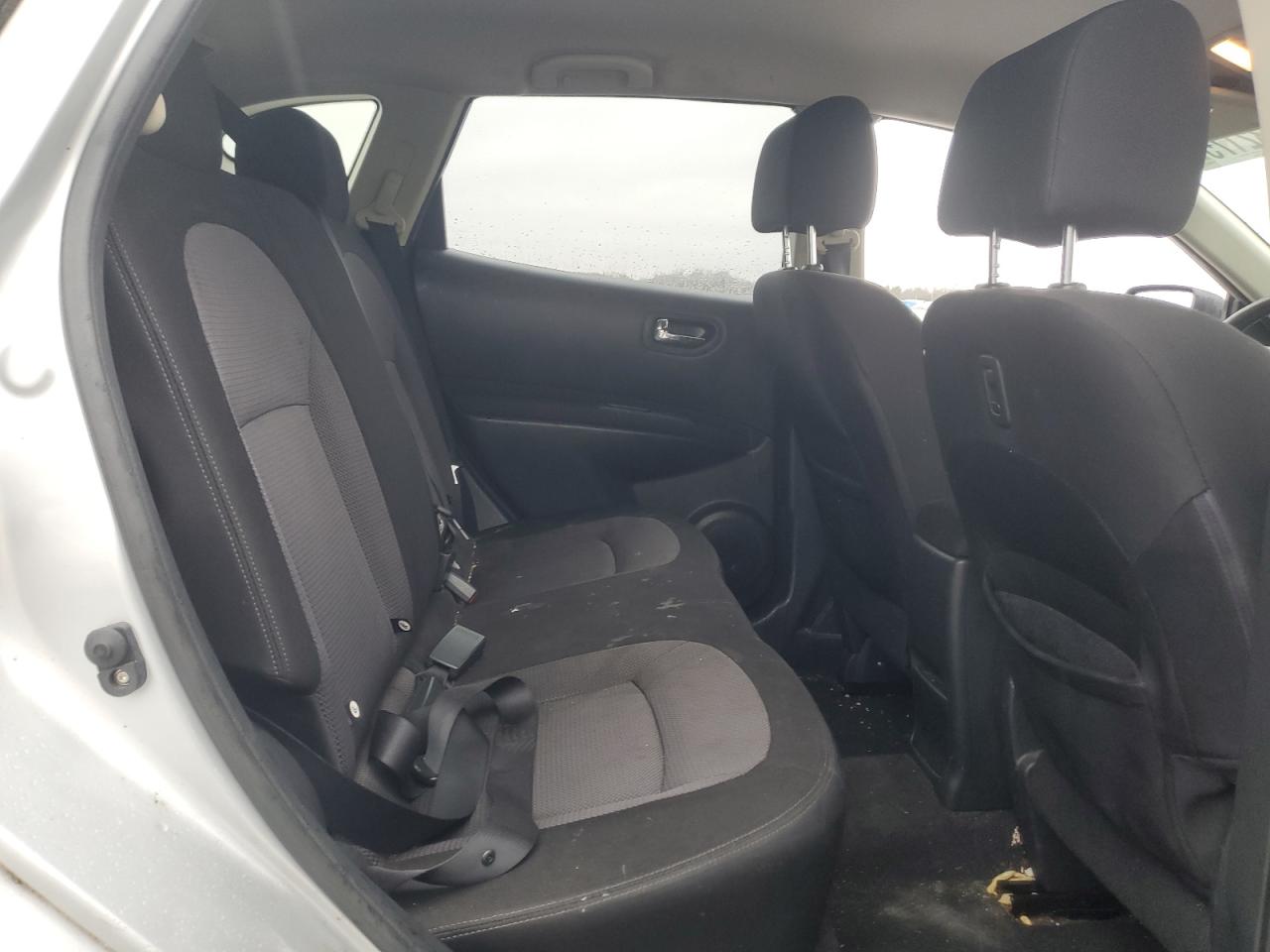 2013 Nissan Rogue - Image 12
