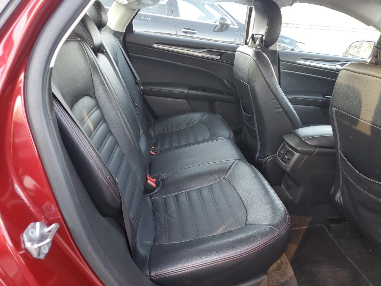 2015 Ford Fusion - Image 11