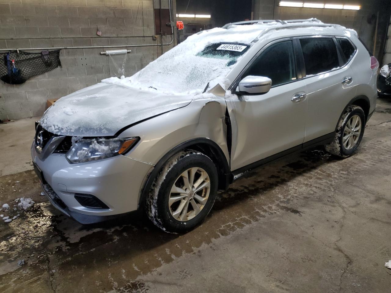 2016 Nissan Rogue - Image 1