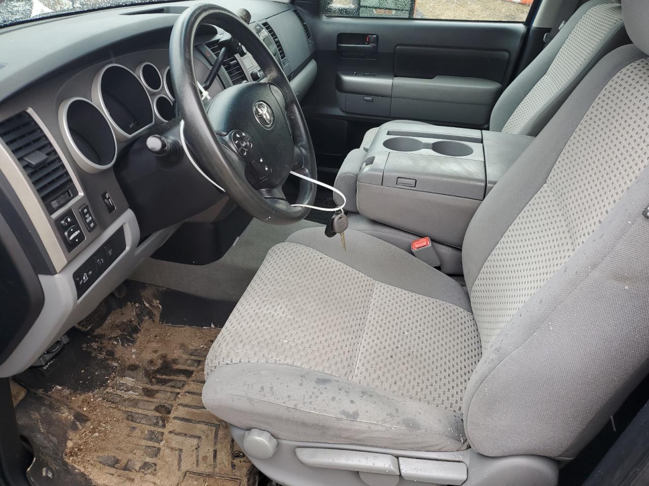 2010 Toyota Tundra - Image 7