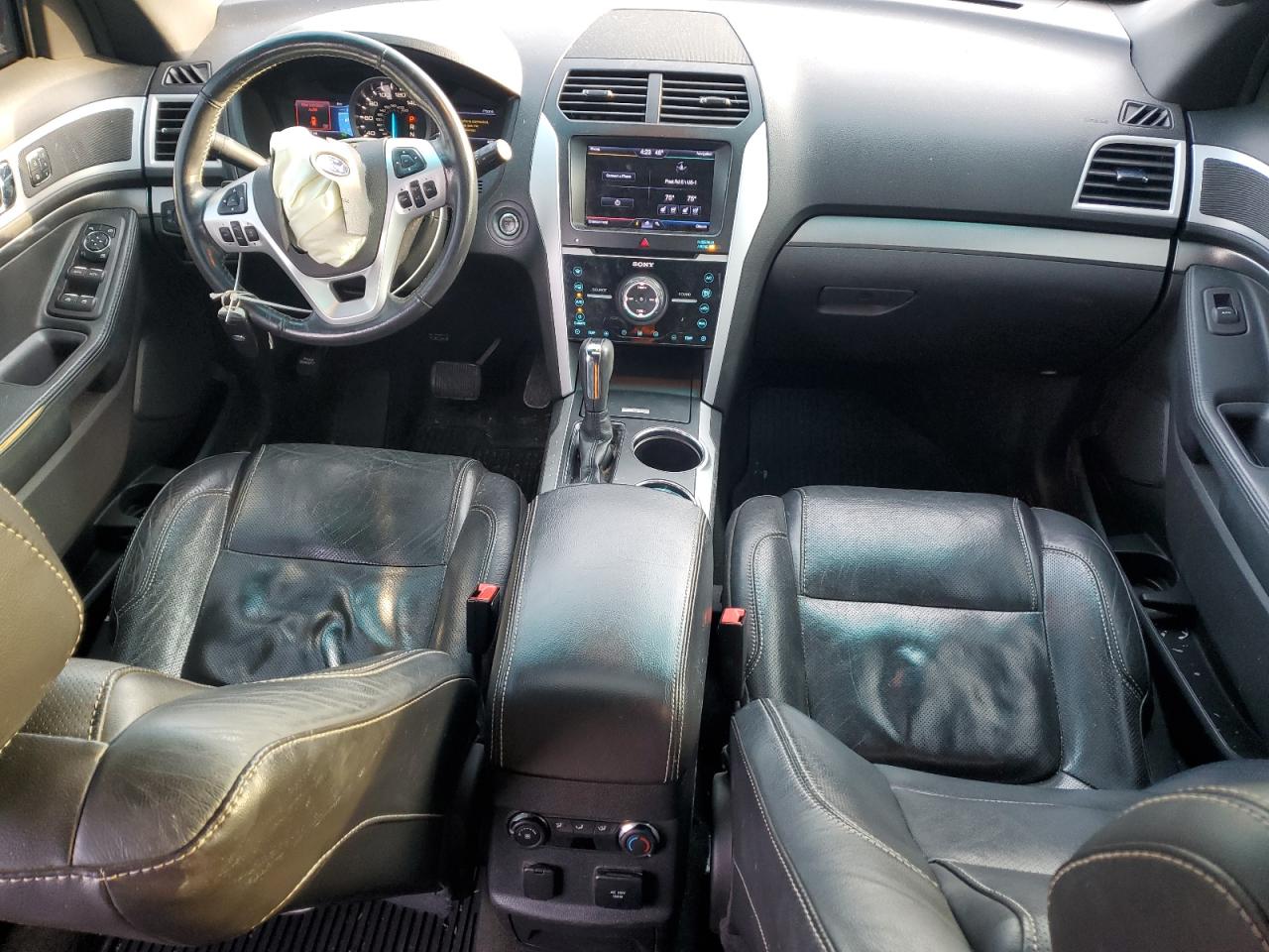 2013 Ford Explorer - Image 8