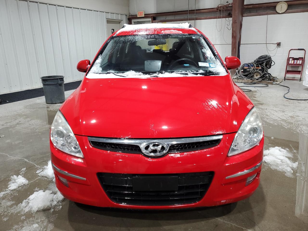 2010 Hyundai Elantra - Image 5