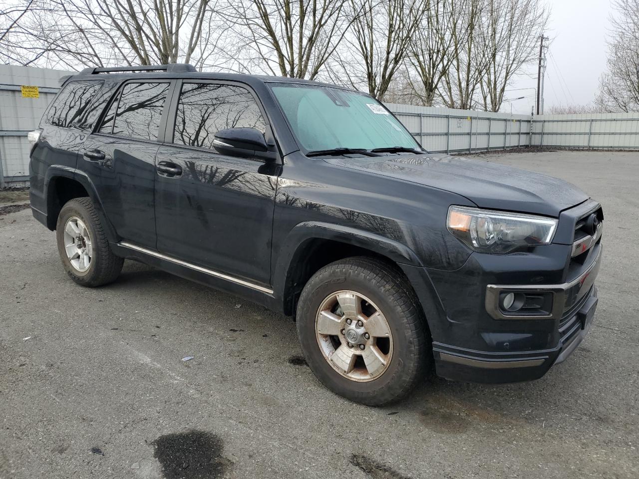 2020 Toyota 4Runner - Image 4