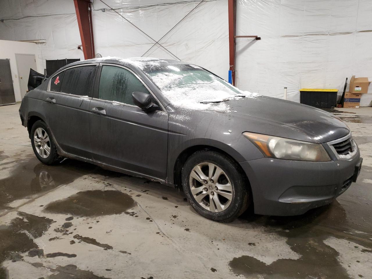 2010 Honda Accord - Image 4