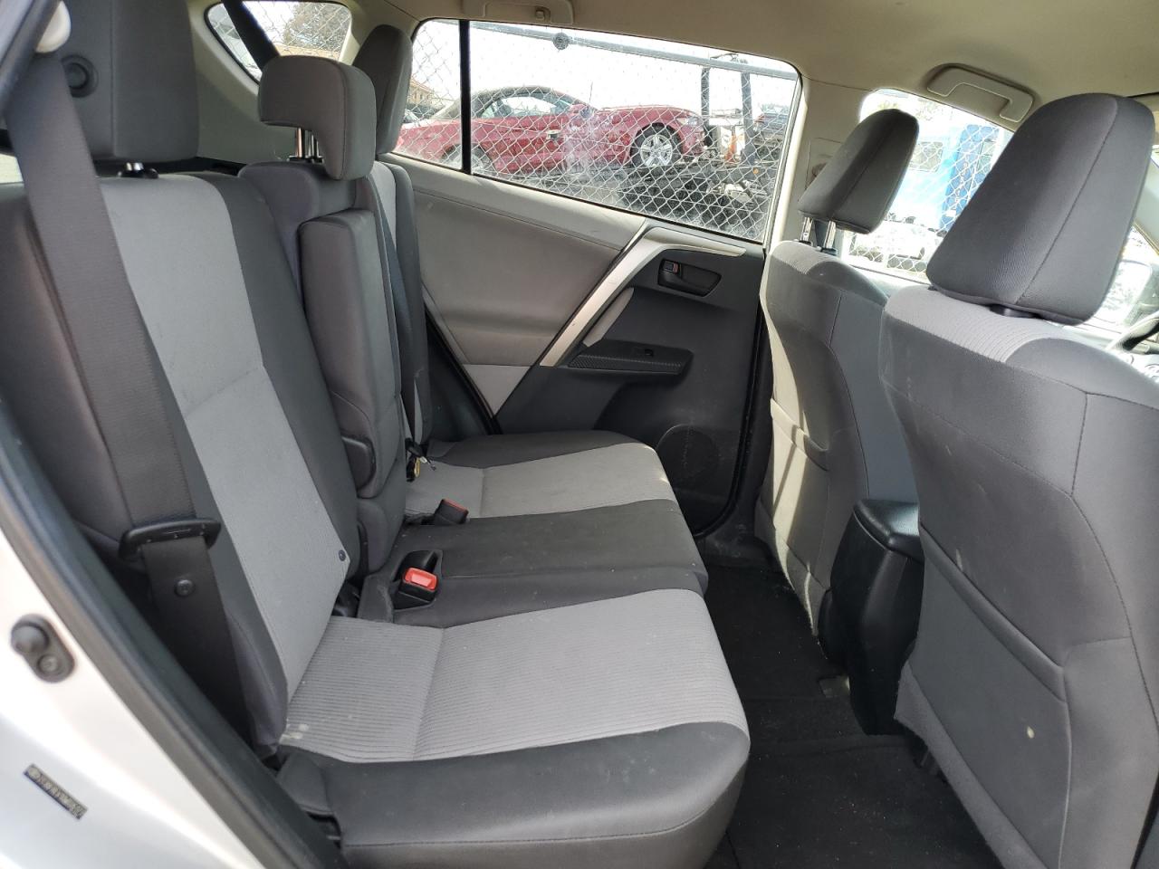 2013 Toyota RAV 4 - Image 11