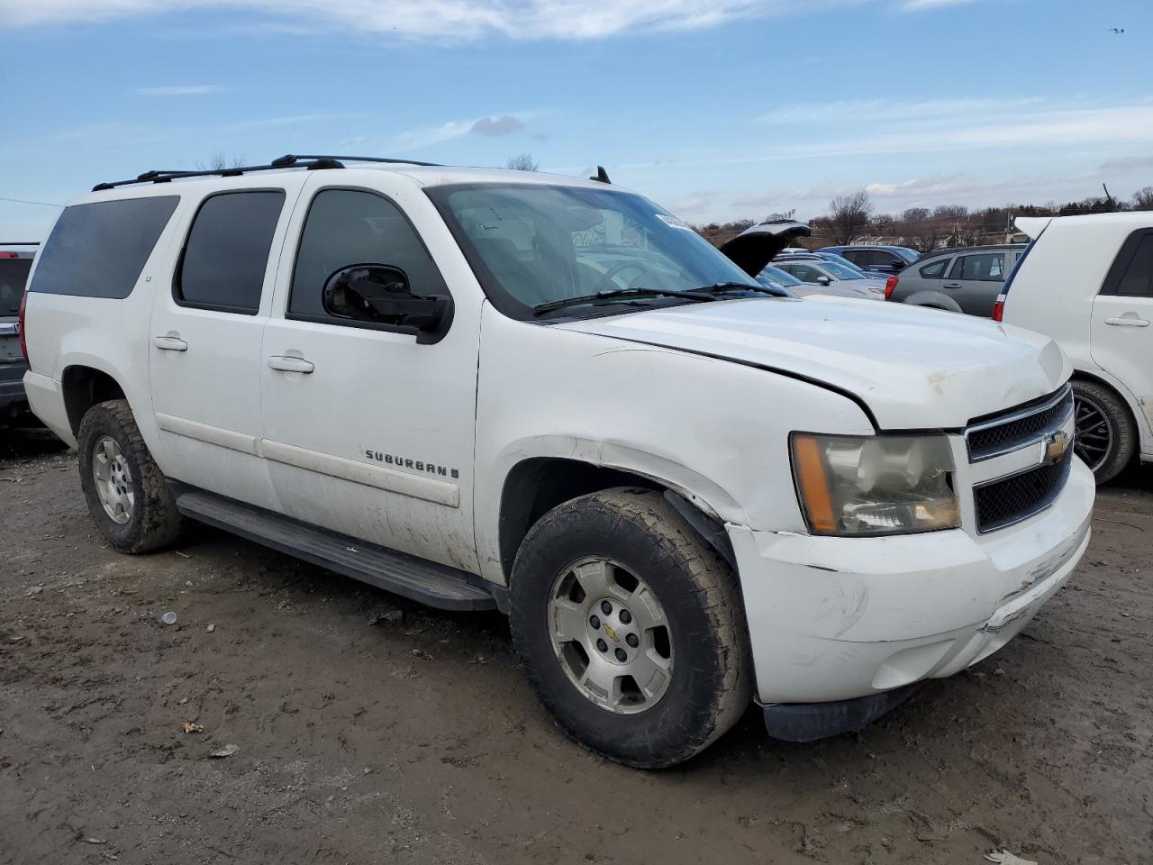 2007 Chevrolet Suburban - Image 4
