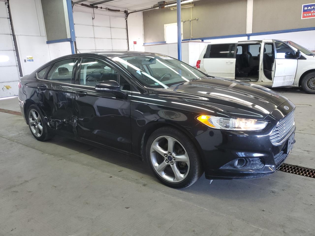 2014 Ford Fusion - Image 4
