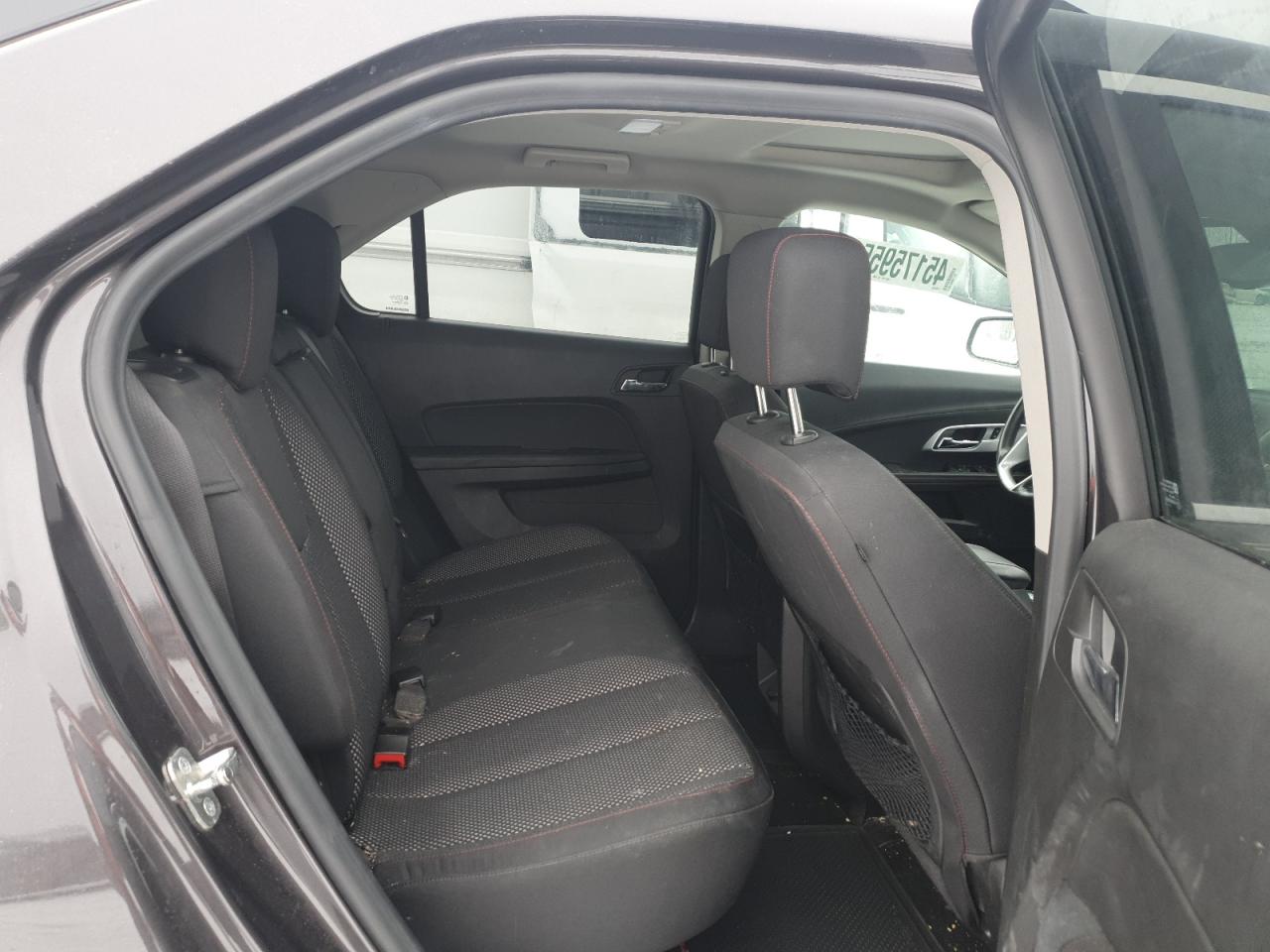 2015 Chevrolet Equinox - Image 11