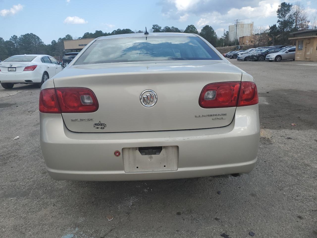 2007 Buick Lucerne - Image 6