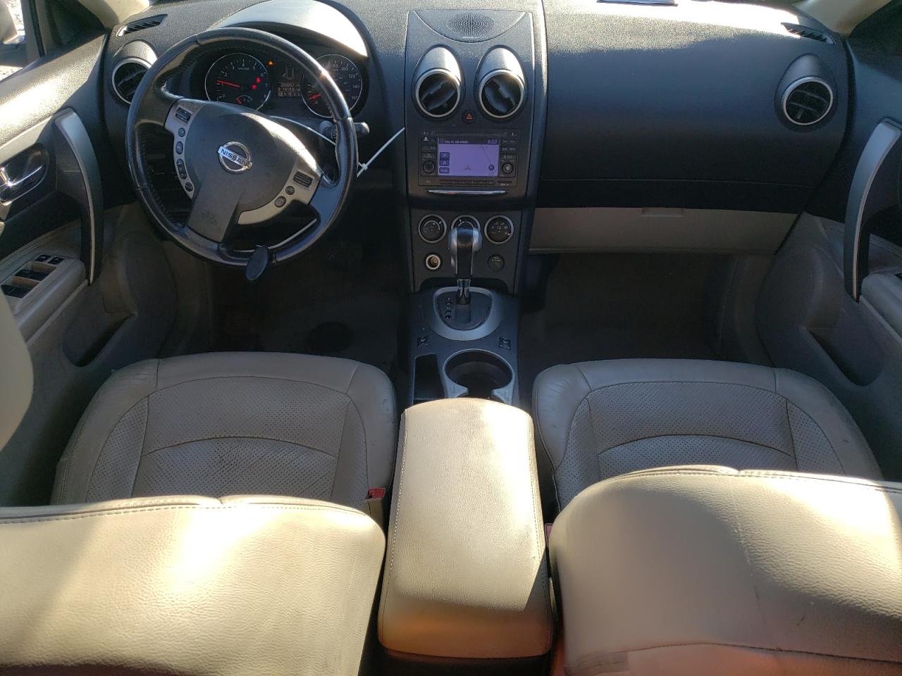 2011 Nissan Rogue - Image 8