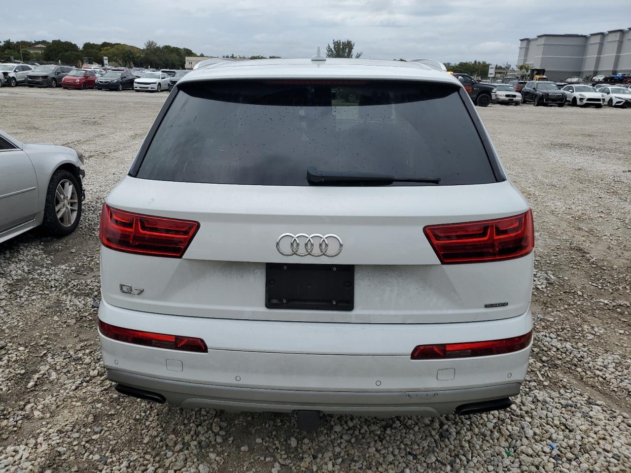 2017 Audi Q7 - Image 6