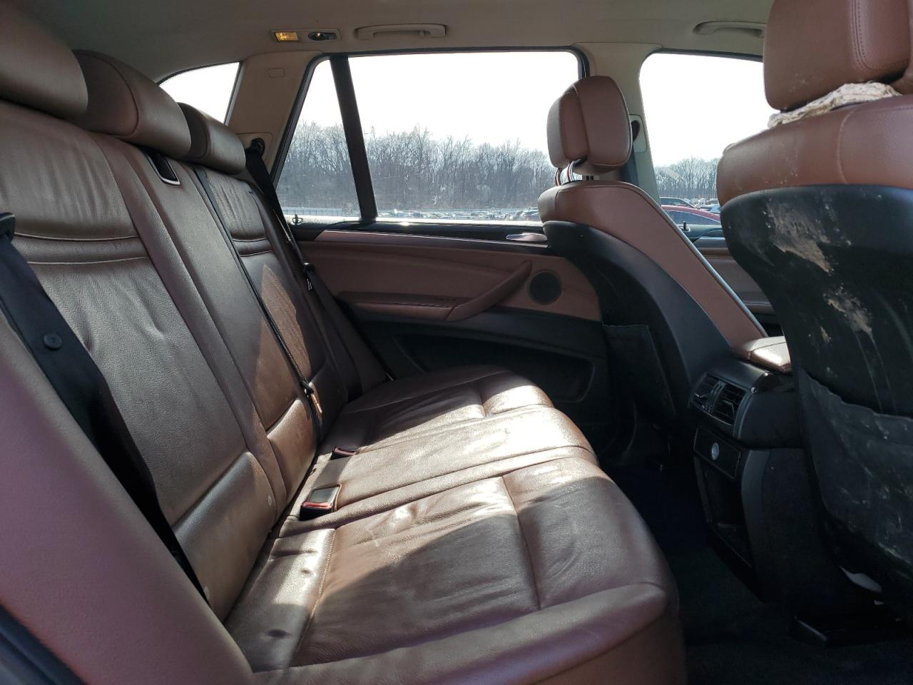2011 BMW X5 - Image 12