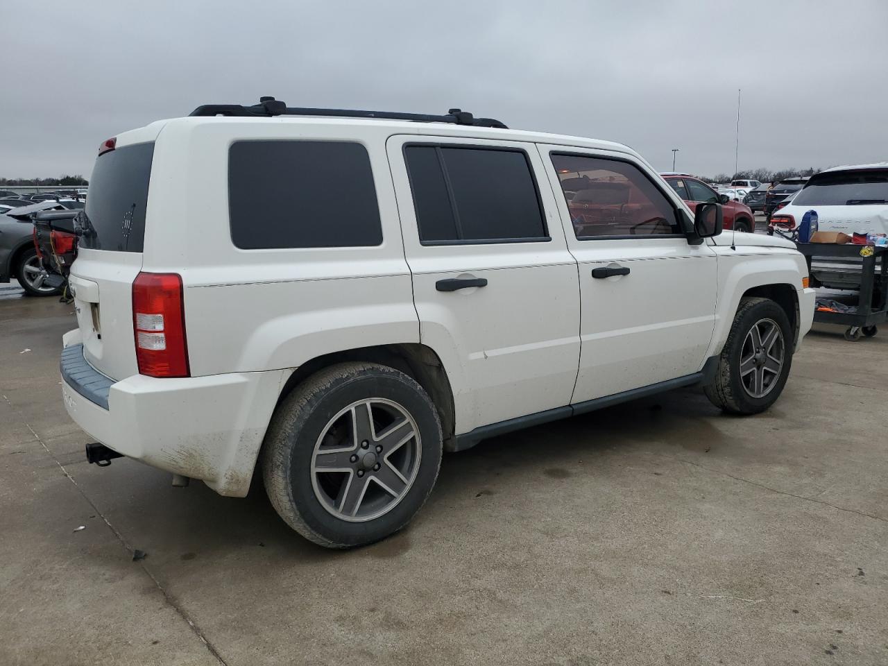 2008 Jeep Liberty (Patriot) - Image 3