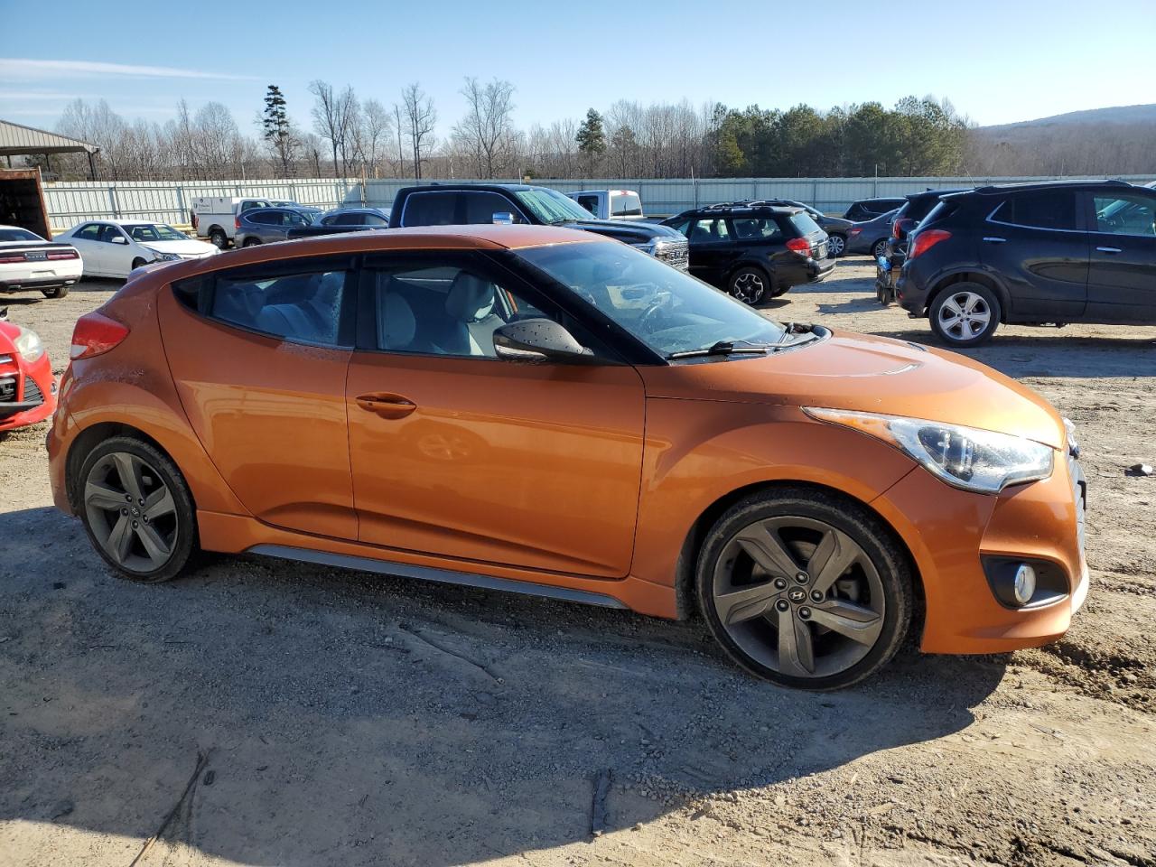 2013 Hyundai Veloster - Image 4