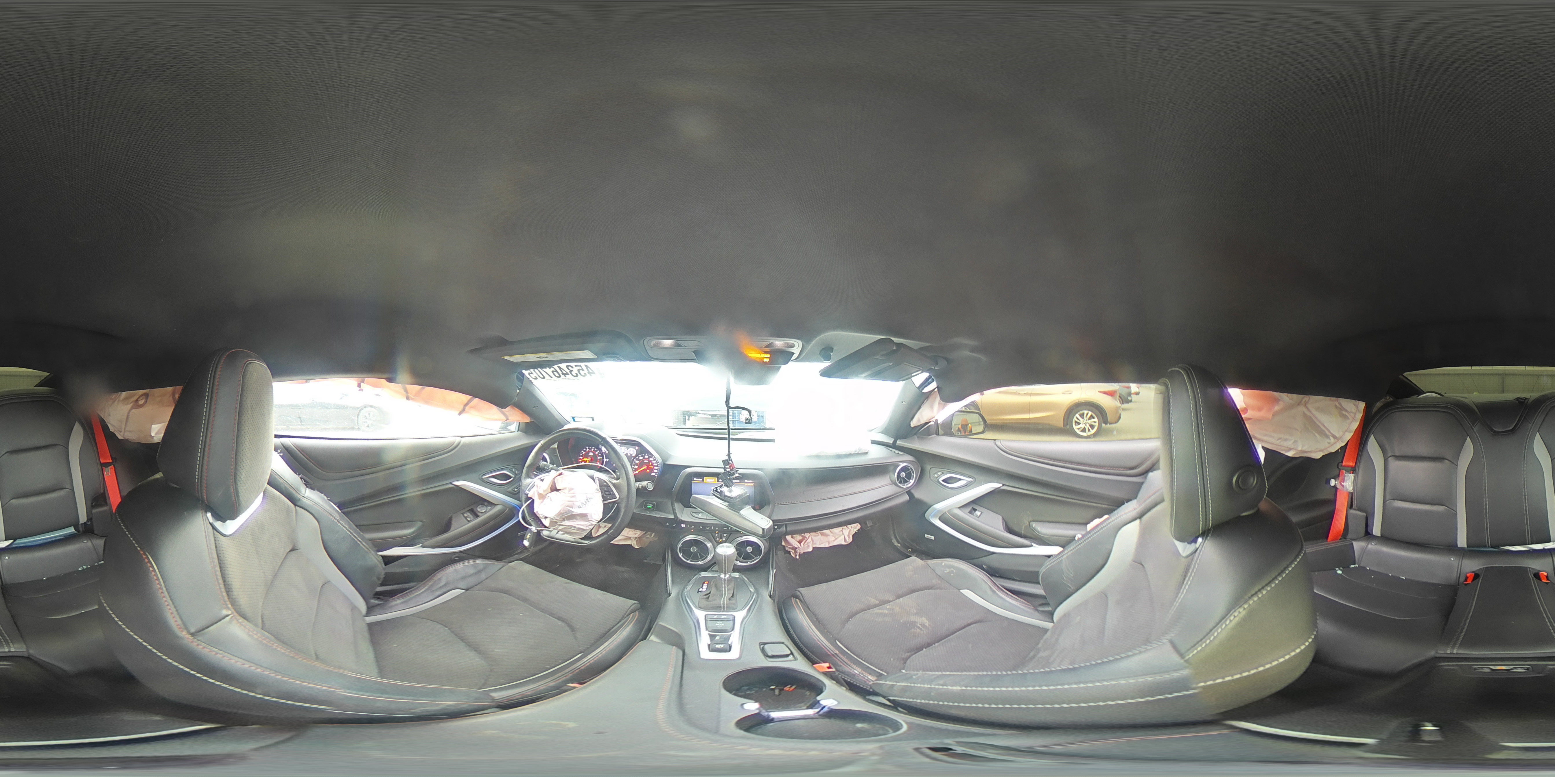 2021 Chevrolet Camaro - Image 13