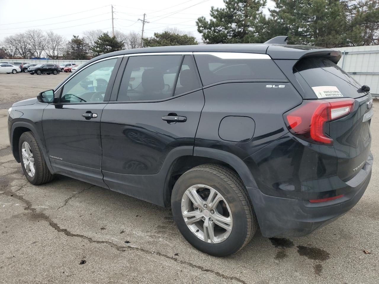 2022 GMC Terrain - Image 2
