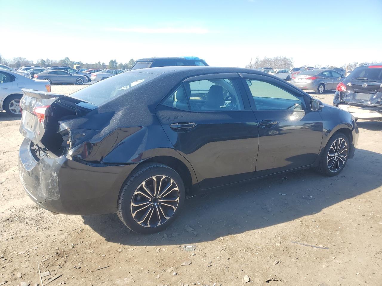 2015 Toyota Corolla - Image 3