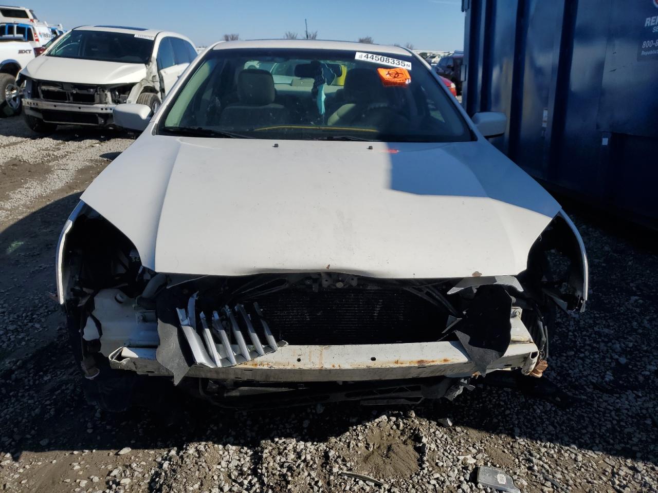 2009 Mercury Milan - Image 5