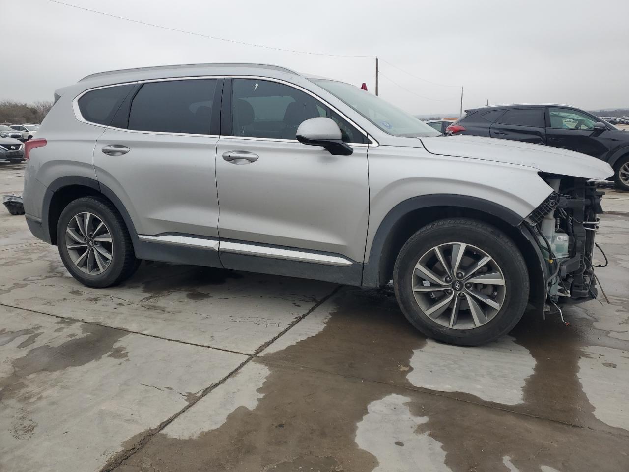 2020 Hyundai Santa Fe - Image 4