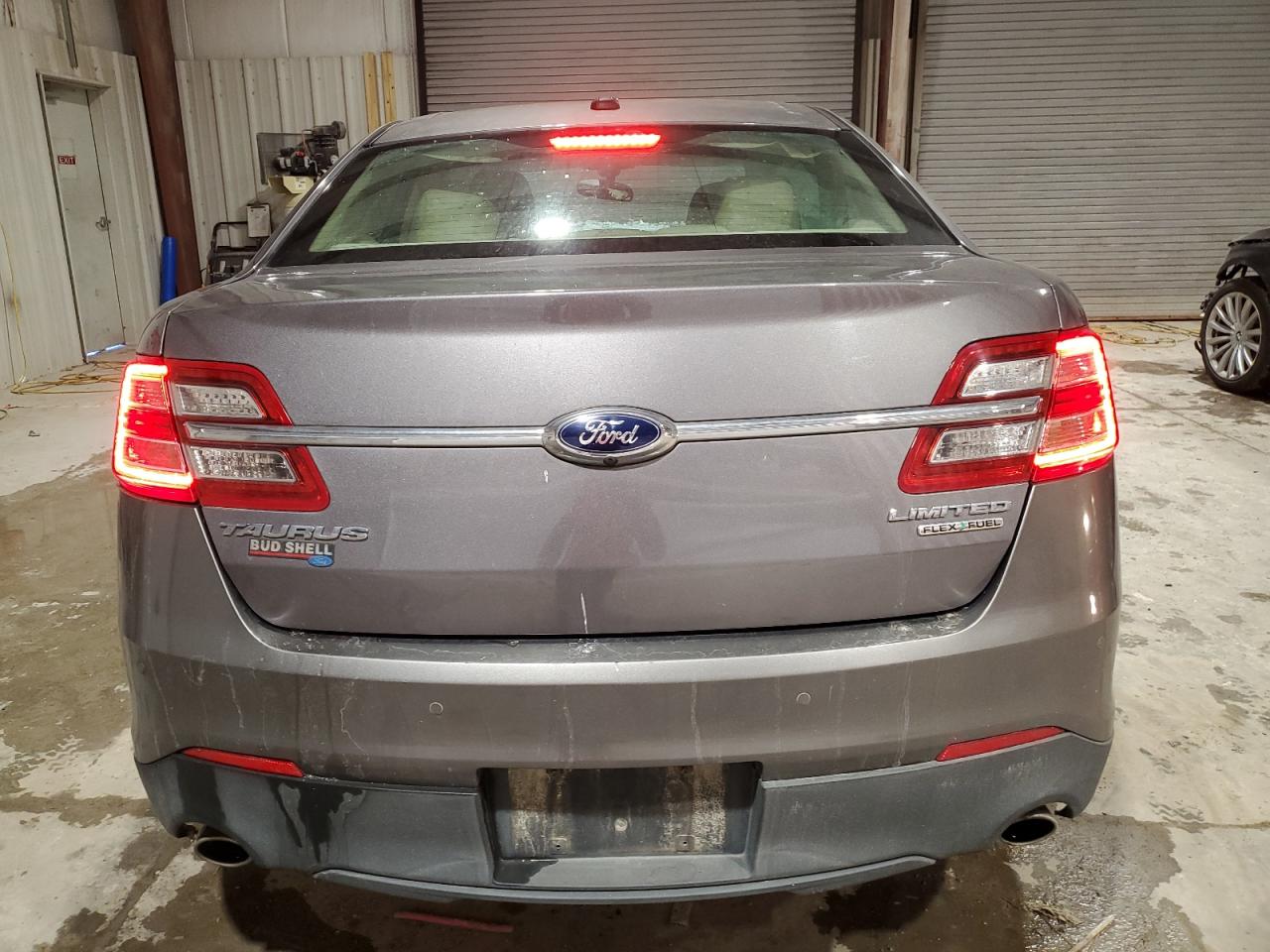 2013 Ford Taurus - Image 6