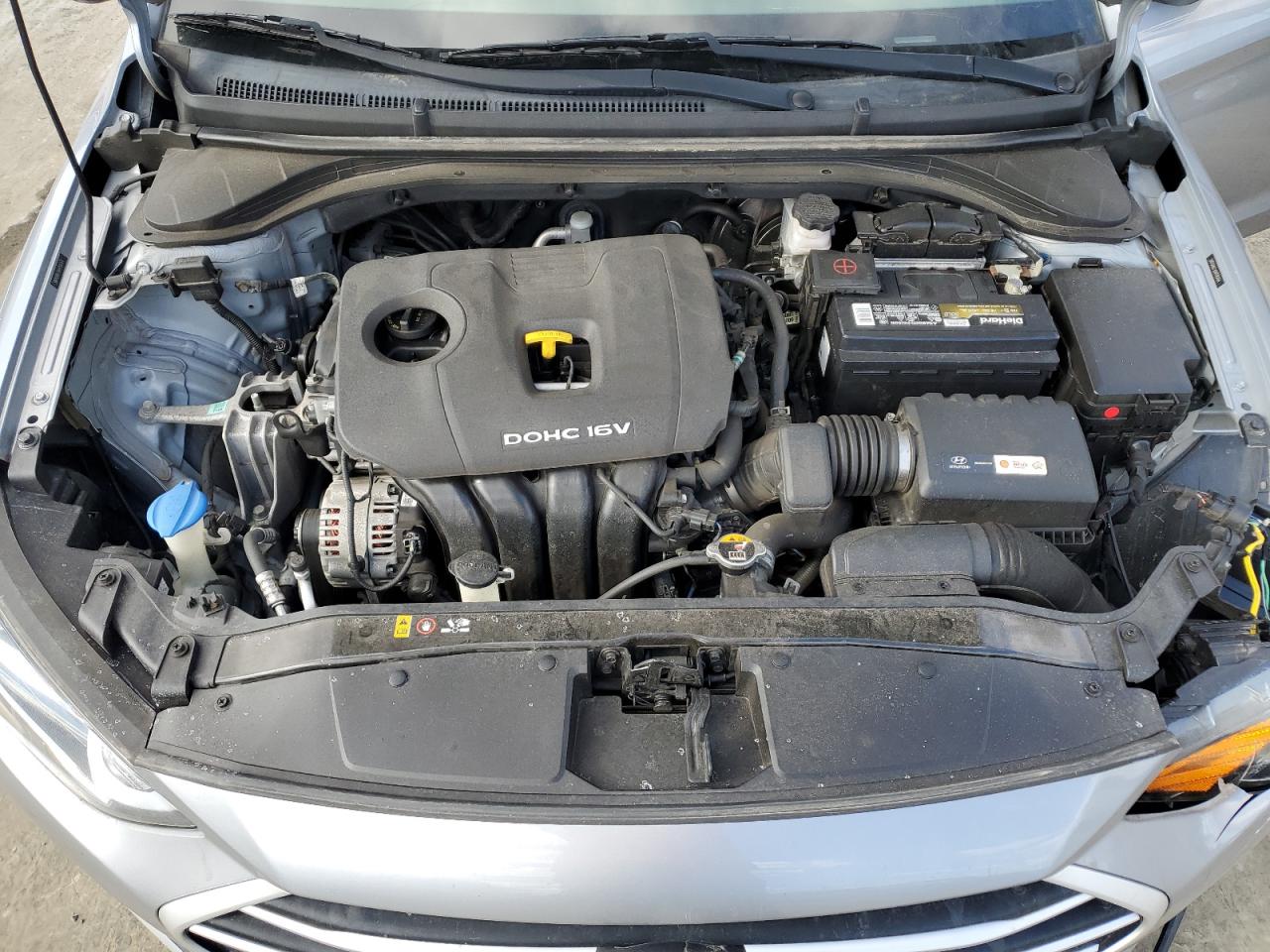 2017 Hyundai Elantra - Image 11
