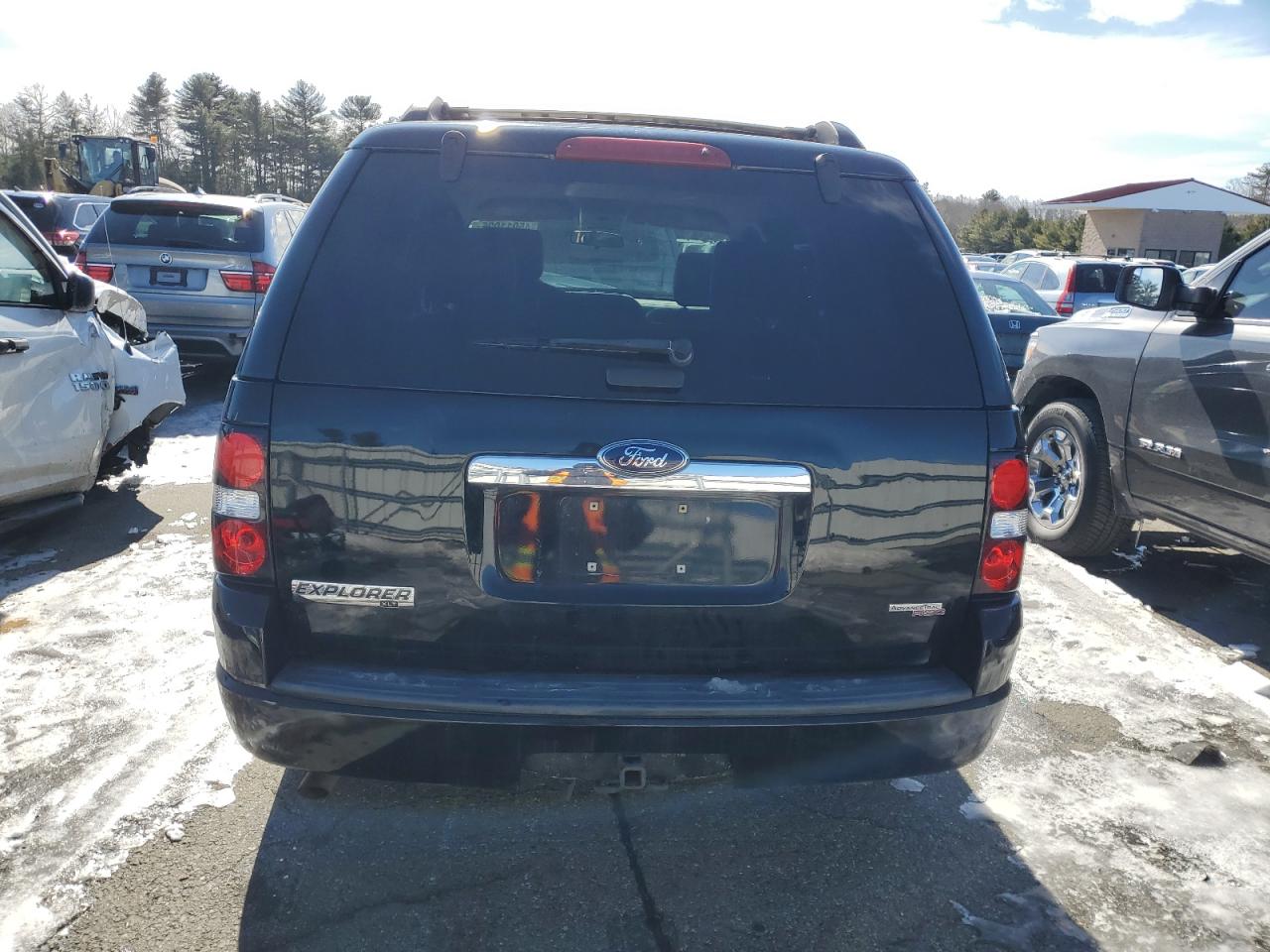 2007 Ford Explorer - Image 6