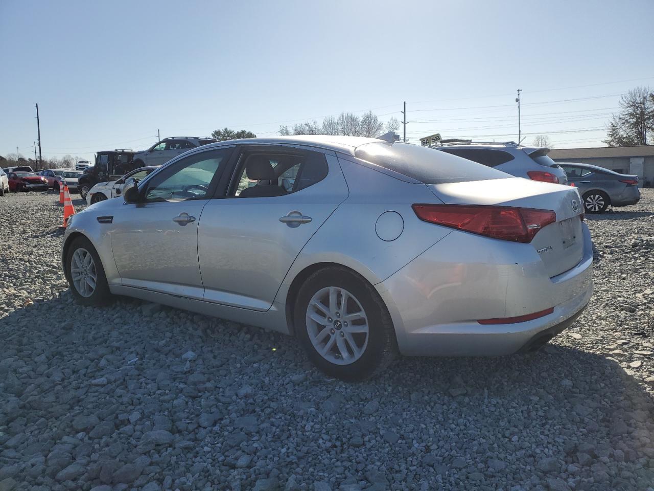 2011 Kia Optima - Image 2