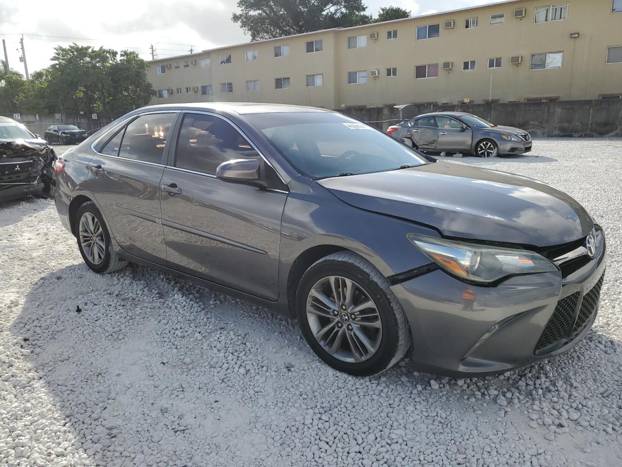 2016 Toyota Camry - Image 4