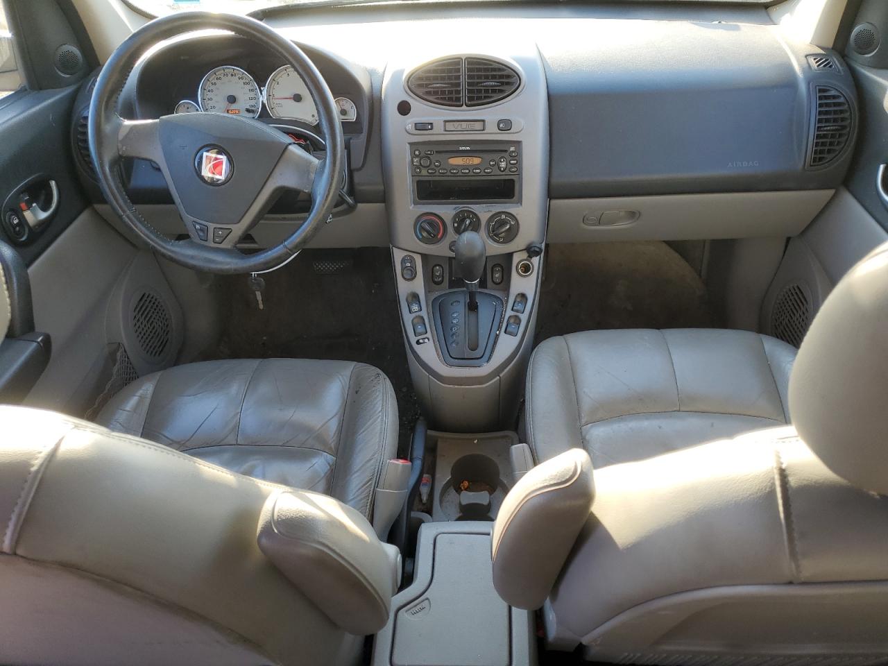 2004 Saturn VUE - Image 8