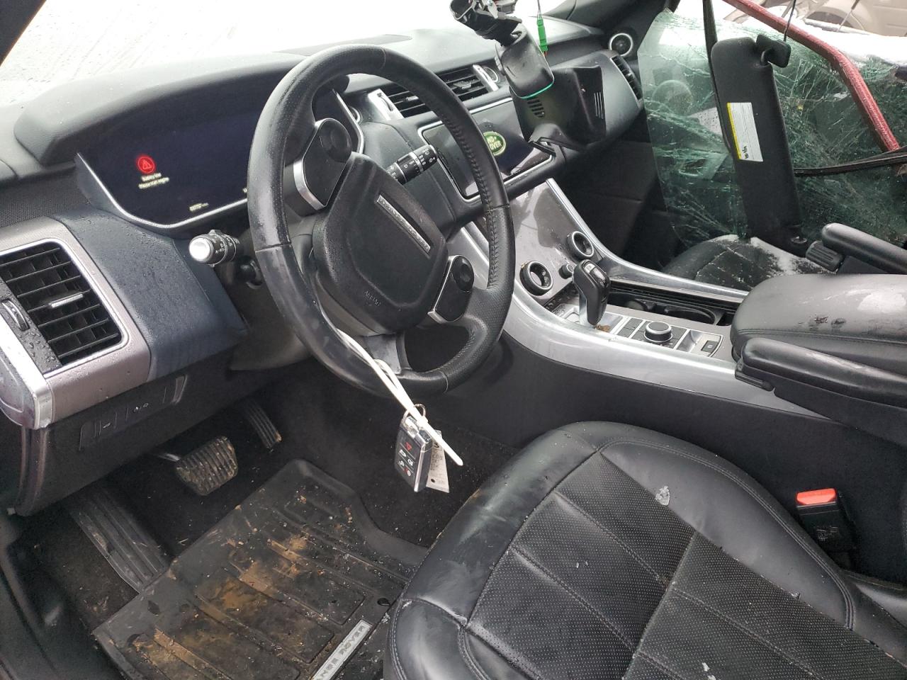 2020 Land Rover Range Rover - Image 8