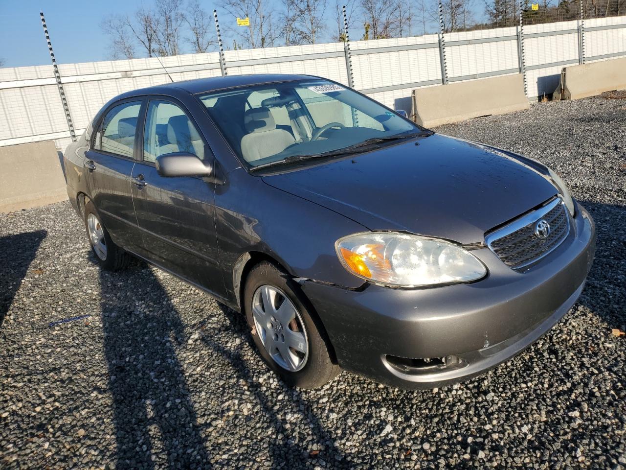 2005 Toyota Corolla - Image 4