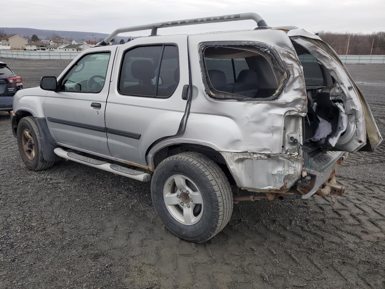 2004 Nissan XTerra - Image 2