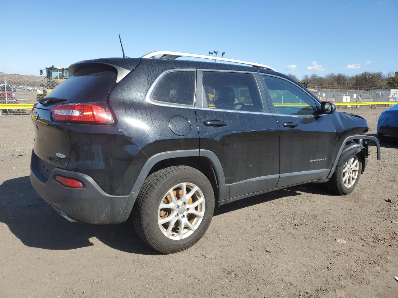 2017 Jeep Grand Cherokee - Image 3