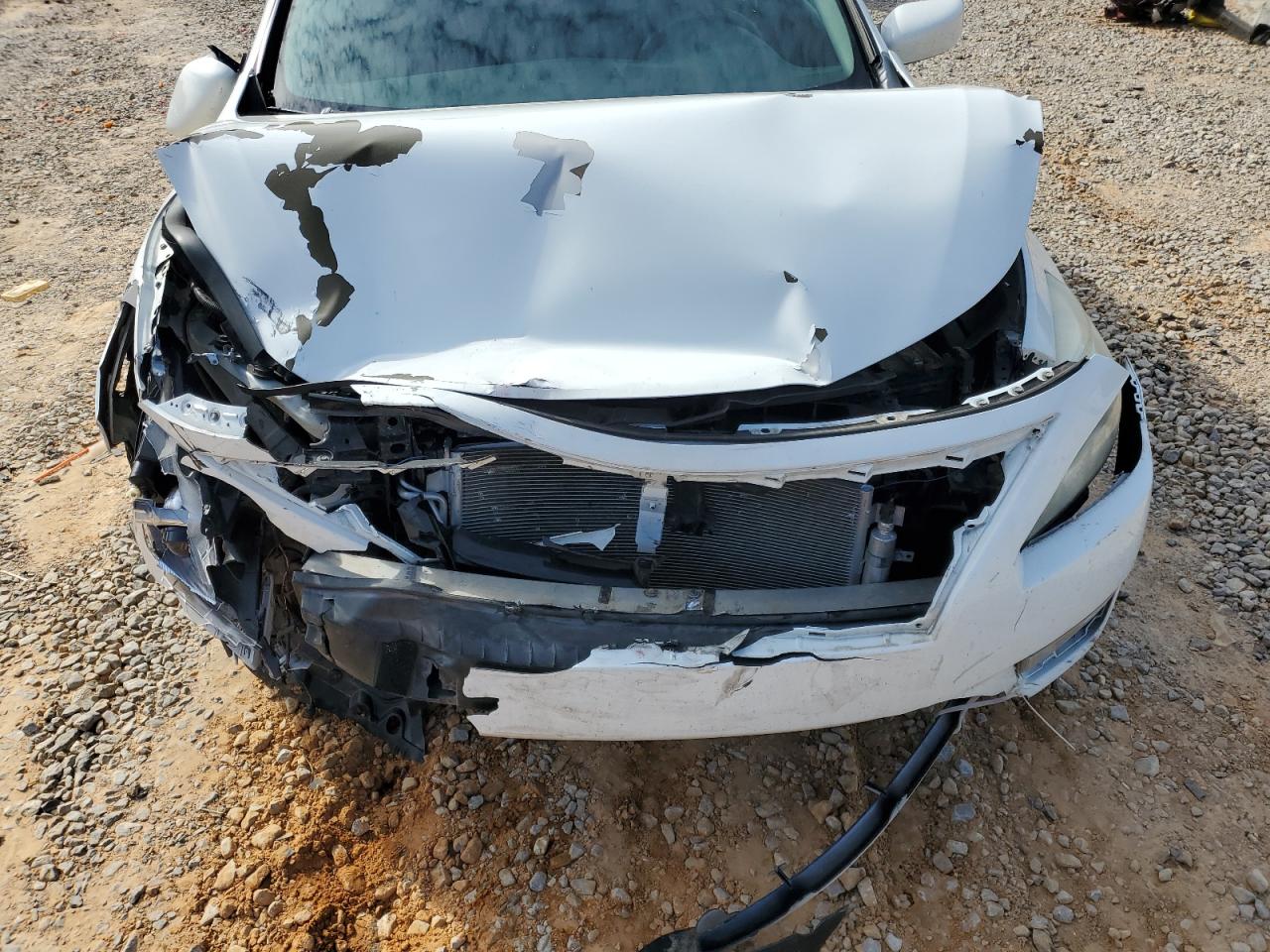 2015 Nissan Altima - Image 11
