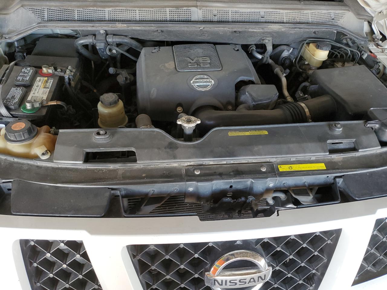 2008 Nissan Armada - Image 13