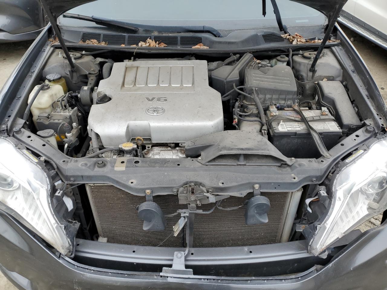 2011 Toyota Avalon - Image 11