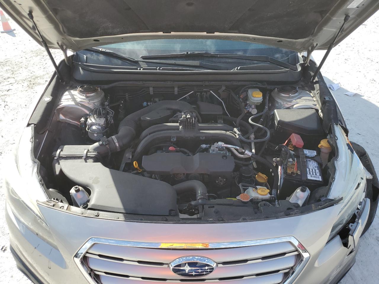2015 Subaru Outback - Image 13