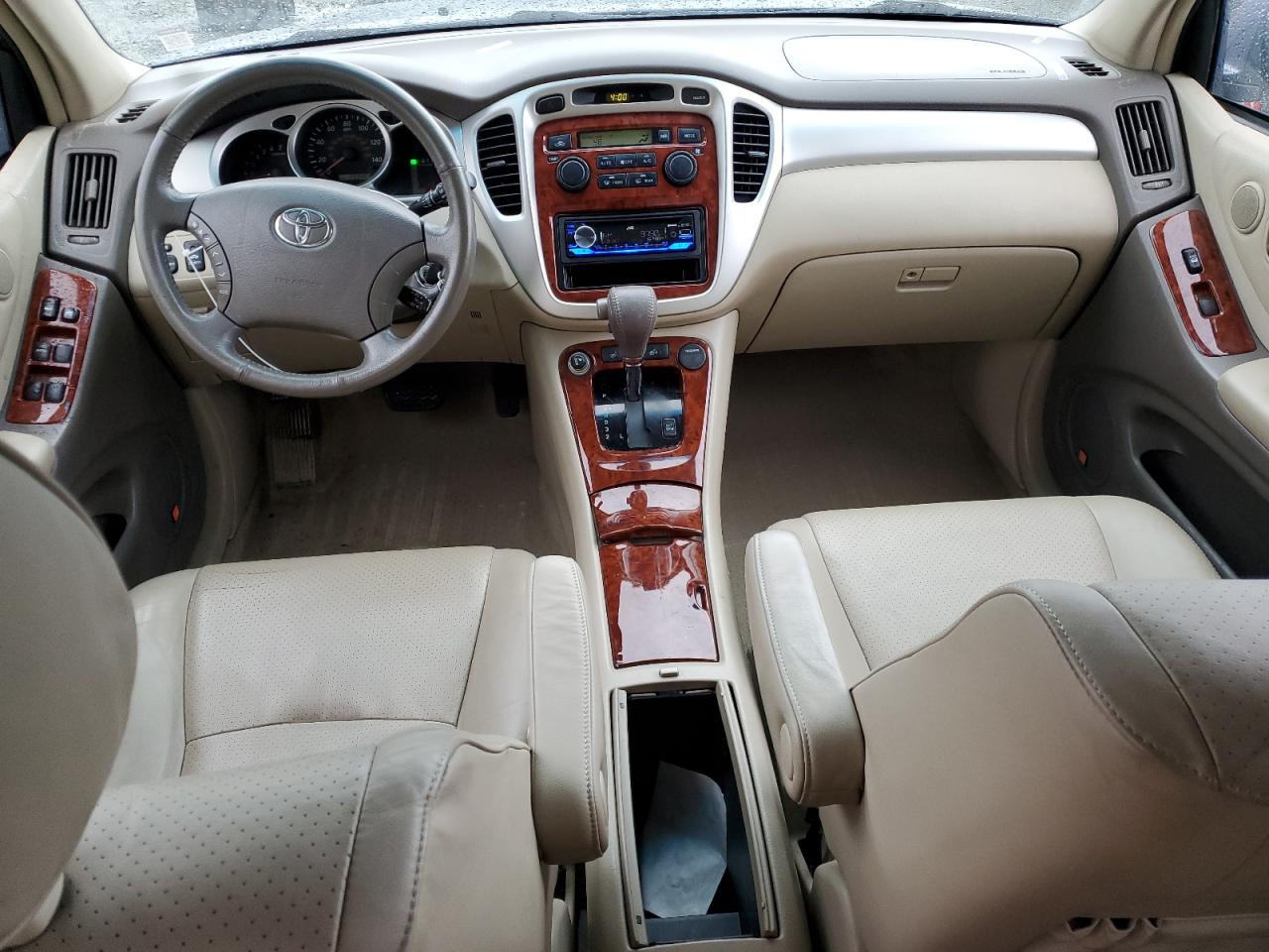2005 Toyota Highlander - Image 8