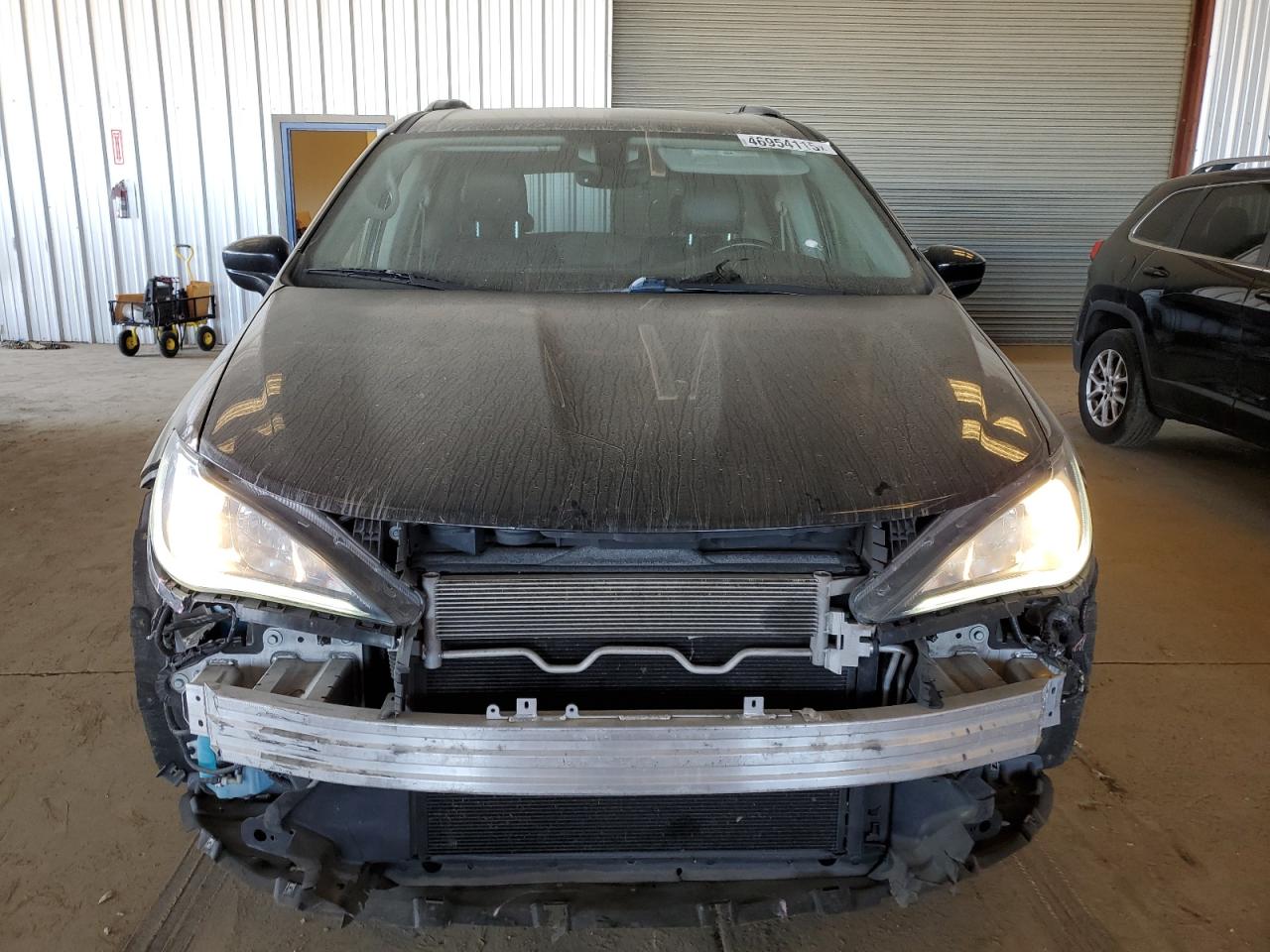 2019 Chrysler Pacifica - Image 5