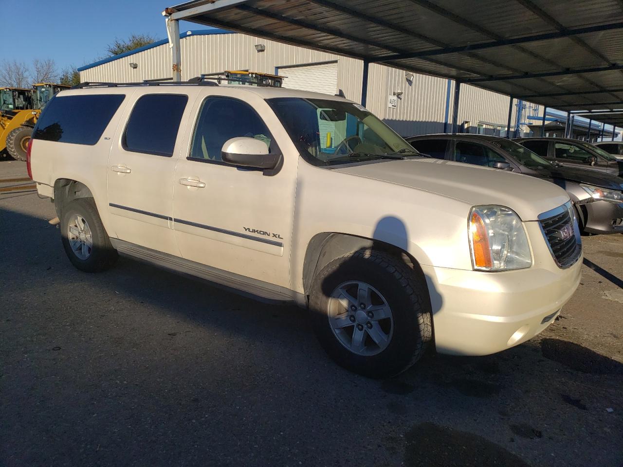 2012 GMC Yukon - Image 4
