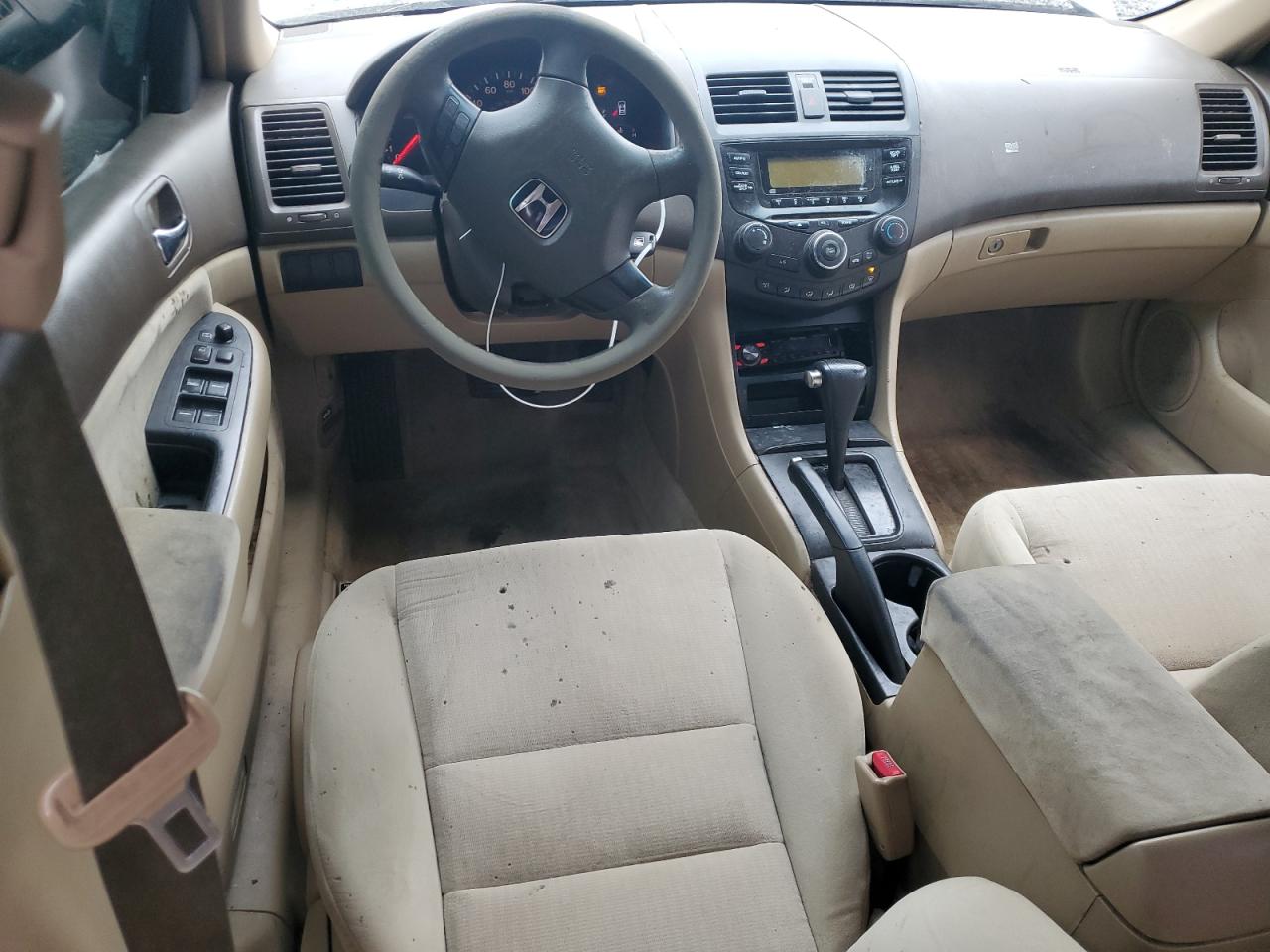2004 Honda Accord - Image 8