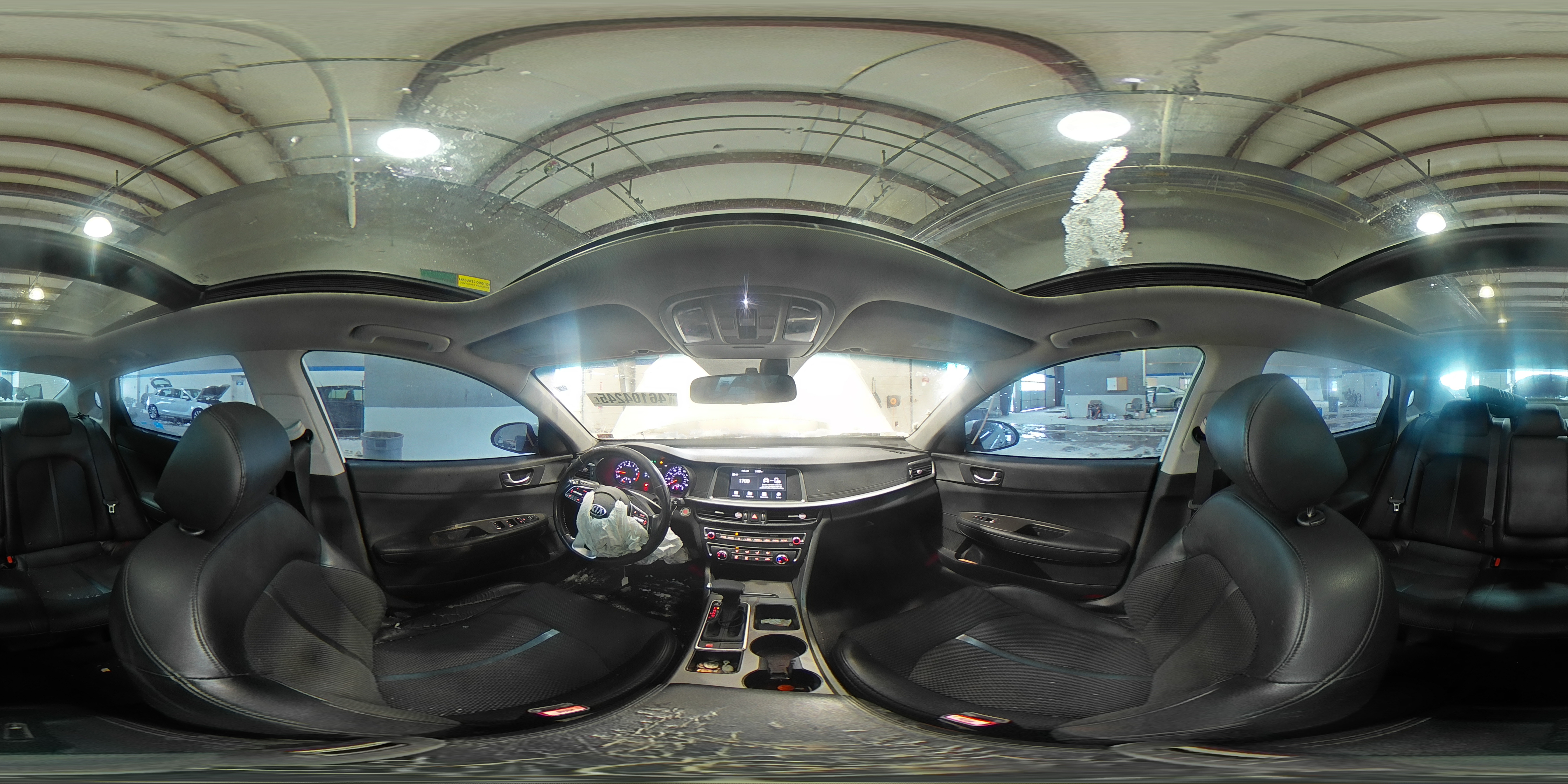 2020 Kia Optima - Image 12