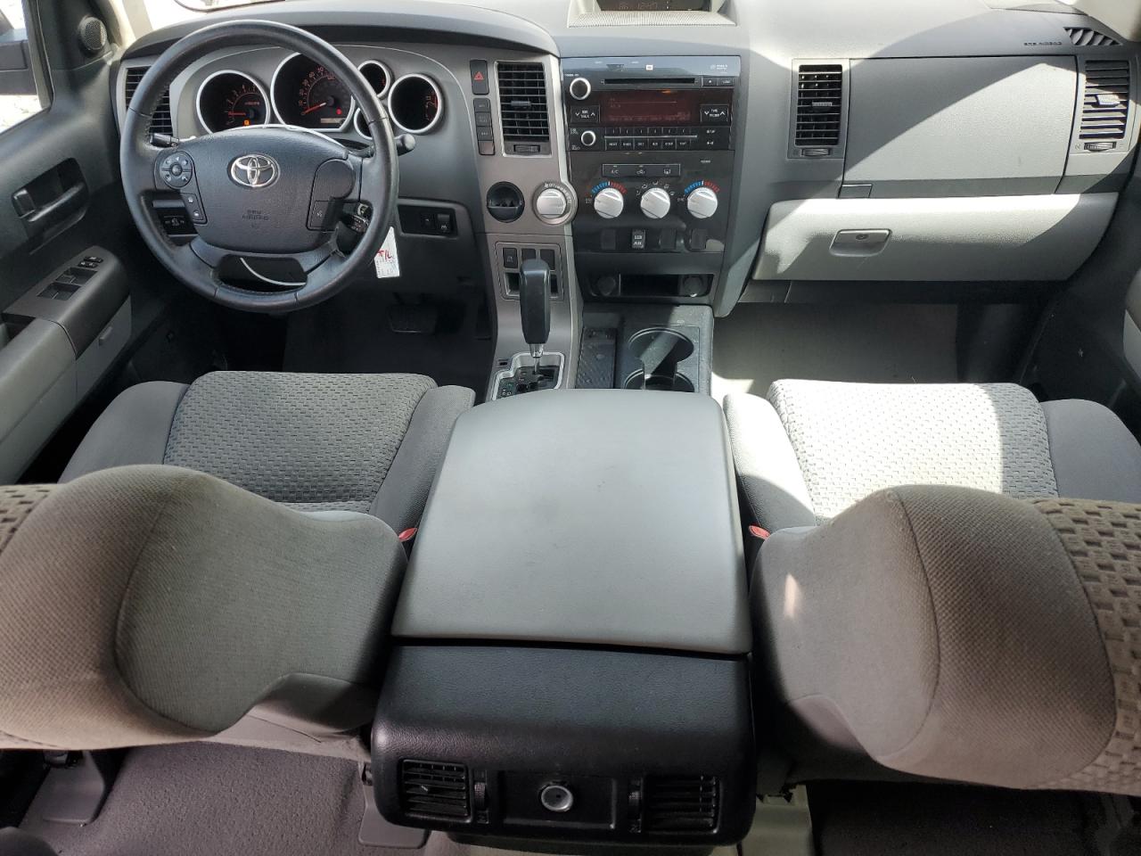 2011 Toyota Tundra - Image 8
